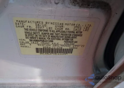 2011 Nissan Sentra 2.0S z USA, uszkodzony, nr VIN 3N1AB6AP5BL611289